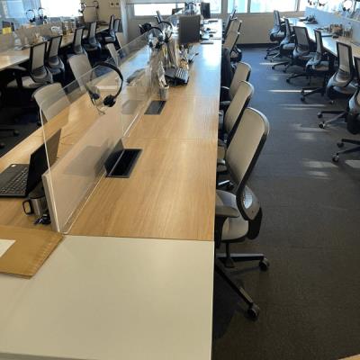 01 PLATAFORMA DE TRABALHO DE 18 LUGARES