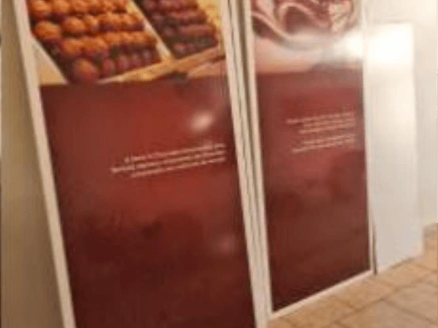 Foto ilustrativa 1 - 01 (um) Painel de 1,5m x 1m.