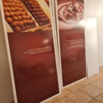 01 (um) Painel de 1,5m x 1m.