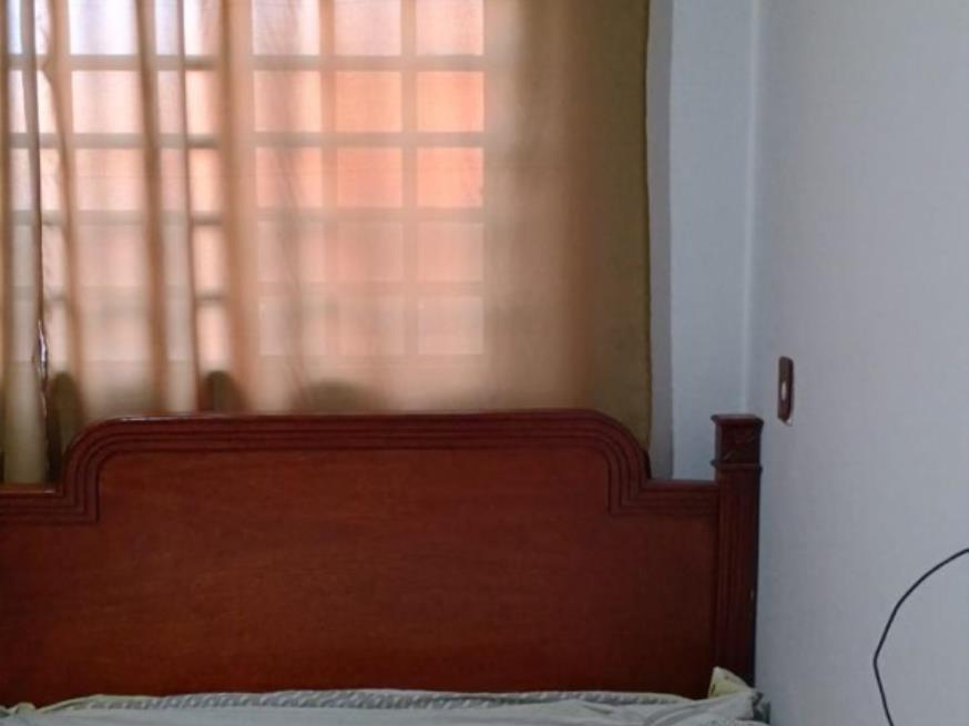 Foto ilustrativa 11 - 2 CASAS EM 1 LOTE