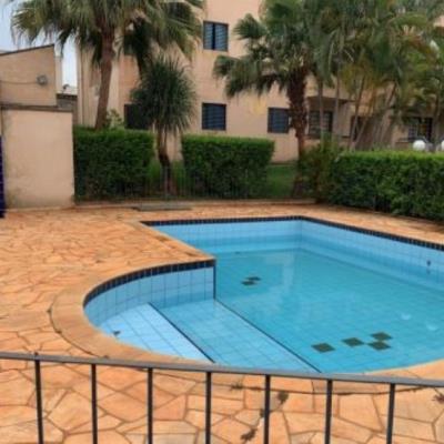 Apartamento com Vaga de Garagem