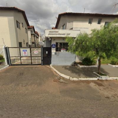 Apartamento nº 102, localizado no pavimento térreo do Bloco 03 do “Residencial Gravatás Q. 24”, situado no Bairro Jardim dos Gravatás, na Rua Cachoeira Dourada, nº 115, na cidade de Uberlândia/MG.