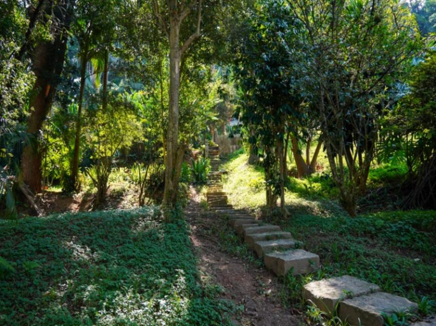 Foto ilustrativa 48 - Área para incorporação com 4.315,00m² A.T.
