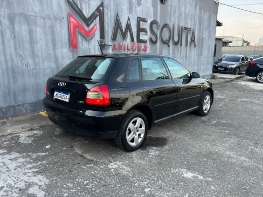 Foto ilustrativa 4 - AUDI A3 1.8T AT 2005 – PRETA – GASOLINA