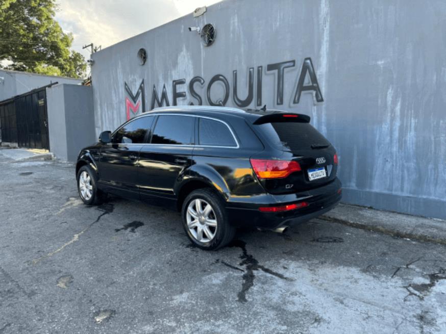 Foto ilustrativa 2 - AUDI Q7 3.6 QUATTRO TIPTRONIC 2008 – PRETO – GASOLINA