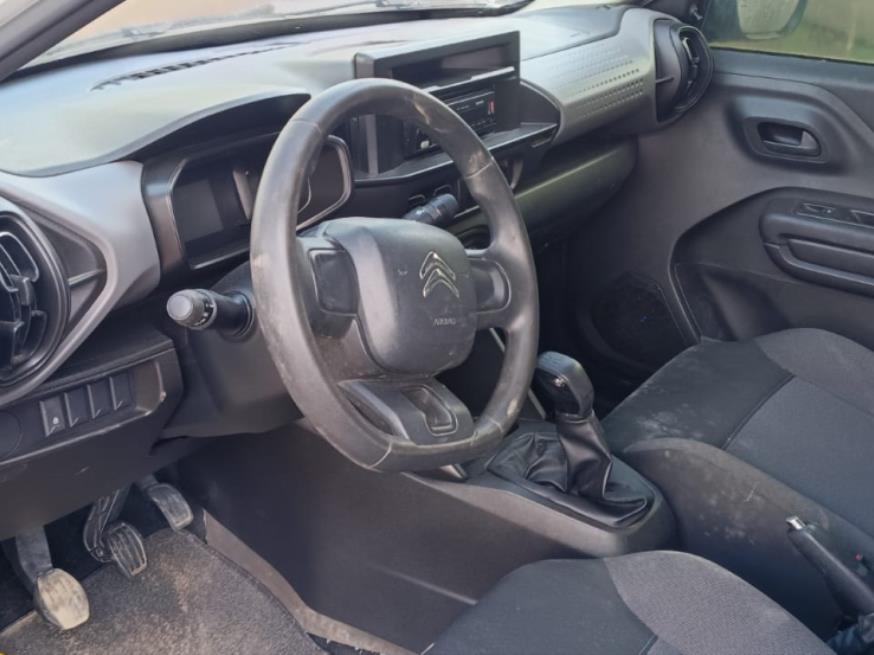 Foto ilustrativa 6 - AUTOMOVEL, CITROEN/C3 LIVE 1.0, BRANCA, 2023/2024, ALCOOL/GASOLINA, CHASSI: 935CEFC2CRB518037, RENAVAM: 01358903660, NO ESTADO EM QUE SE ENCONTRA.