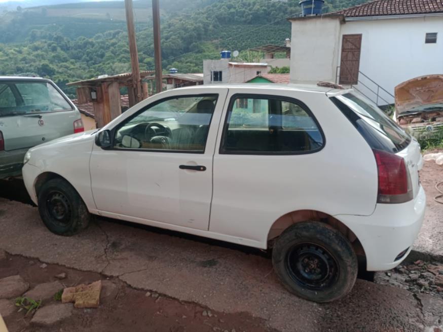 Foto ilustrativa 3 - AUTOMOVEL FIAT/PALIO FIRE, ALCOOL/GASOLINA, BRANCA, 2014/2015, CHASSI: 9BD17102ZF7512668, RENAVAM: 01034167445, NO ESTADO EM QUE SE ENCONTRA.