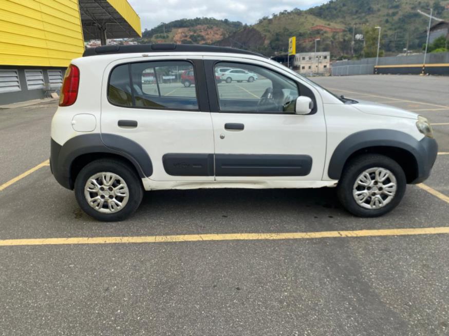 Foto ilustrativa 1 - AUTOMOVEL FIAT/UNO WAY 1.0, ALCOOL/GASOLINA, BRANCA, 2012/2014, NO ESTADO EM QUE SE ENCONTRA.