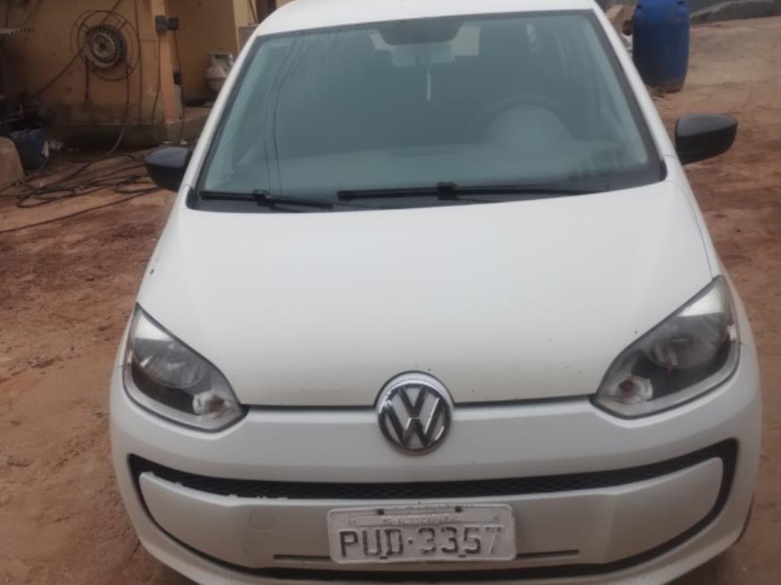 Foto ilustrativa 1 - AUTOMOVEL, VW/UP TAKE MA, BRANCA,  2014/2015, ALCOOL/GASOLINA, CHASSI: 9BWAG4128FT530897, RENAVAM: 01011242416, NO ESTADO EM QUE SE ENCONTRA.