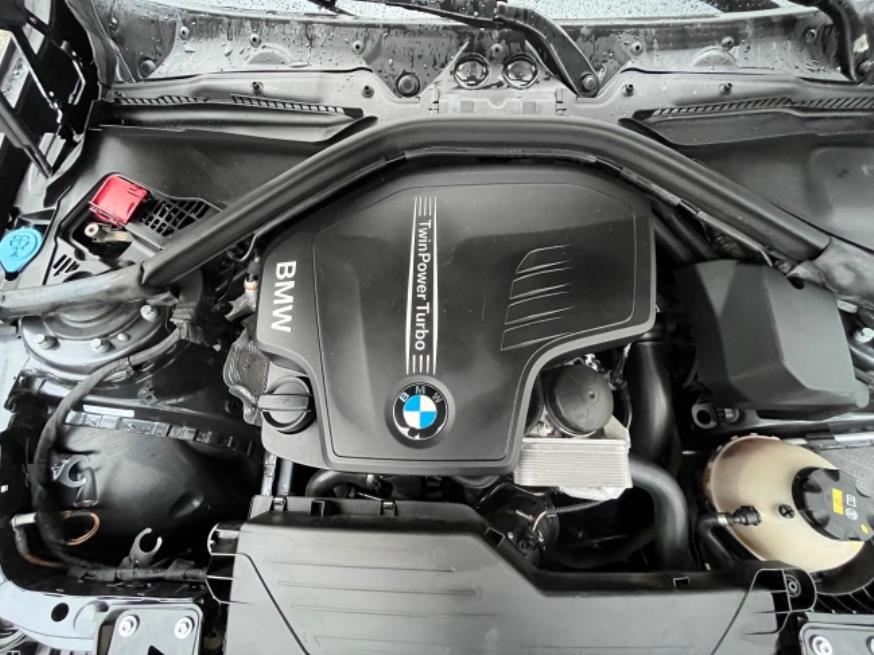 Foto ilustrativa 7 - BMW 320I ACTIVE FLEX 2018 – CINZA – FLEX