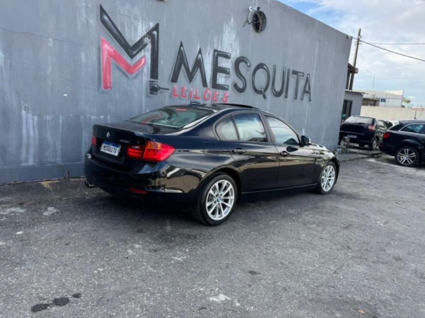 Foto ilustrativa 3 - BMW 328IA 3A51 2.0 AUT BLINDADO 2013 – PRETA – GASOLINA
