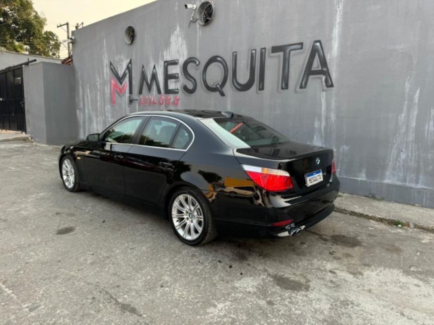 Foto ilustrativa 2 - BMW 545IA 4.4 2006 BLINDADA – PRETA – GASOLINA