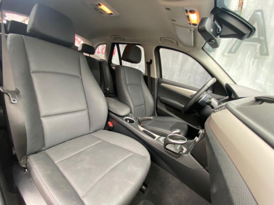 Foto ilustrativa 2 - BMW X1 SDRIVE 20I 2015 BLINDADA – BRANCA – GASOLINA