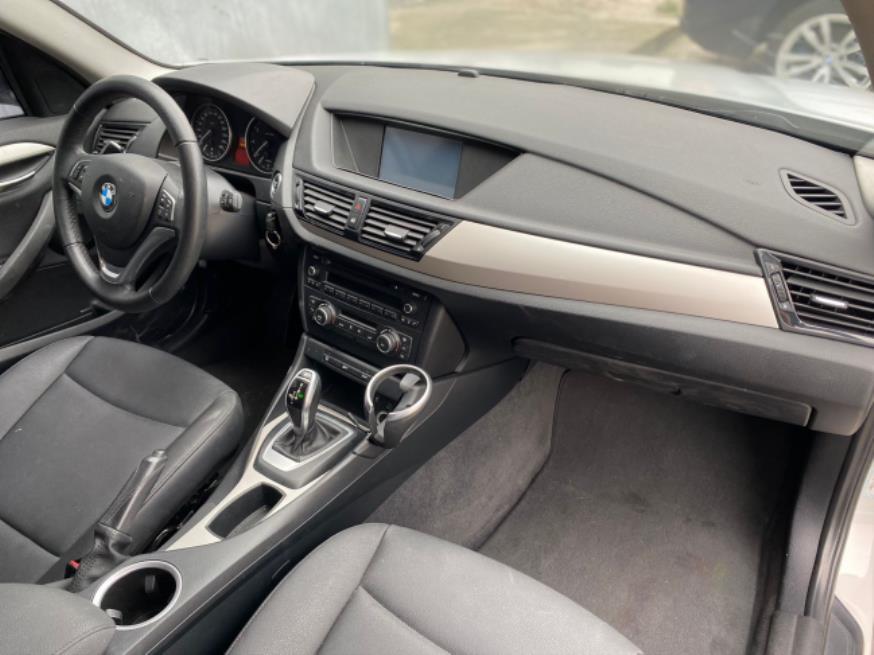 Foto ilustrativa 3 - BMW X1 SDRIVE 20I 2015 BLINDADA – BRANCA – GASOLINA