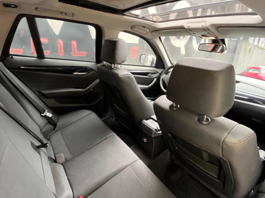 Foto ilustrativa 7 - BMW X1 XDRIVE 28i 3.0 2011 BLINDADO – PRATA – GASOLINA