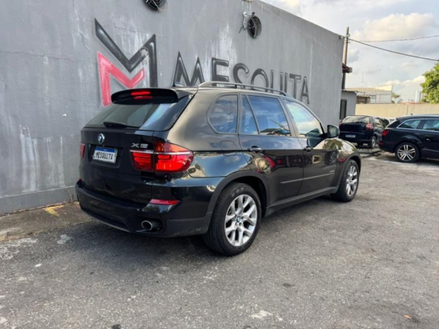 Foto ilustrativa 6 - BMW X5 XDRIVE 35i 3.0 2013 BLINDADO – PRETA – GASOLINA