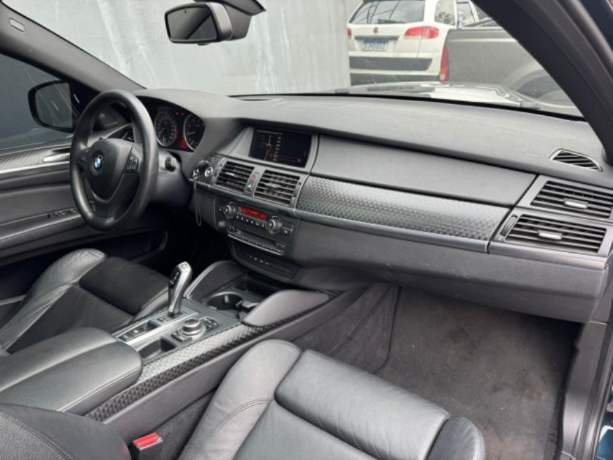 Foto ilustrativa 5 - BMW X6 XDRIVE 50I 4.4 BI-TURBO 2014 – AZUL – GASOLINA