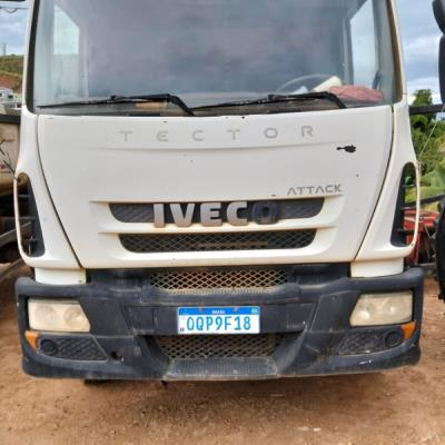 CAMINHAO IVECO/TECTOR 170E22, DIESEL, BRANCA, 2013/2013, CHASSI: 93ZA1RGH0D8923857, RENAVAM: 00559122632, NO ESTADO EM QUE SE ENCONTRA.
