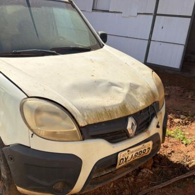 CAMIONETA I/RENAULT KGOO RONTANAMB, ALCOOL/GASOLINA, BRANCA, 2014/2015, CHASSI: 8A1FC1415FL237045, RENAVAM: 01008306247, NO ESTADO EM QUE SE ENCONTRA.