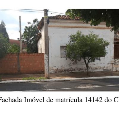 CASA c/ 184m² em Terreno c/ 637m²