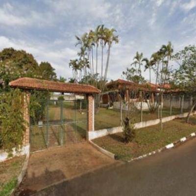 Casa com 260,42m² A.C., 2.000,00m² A.T.