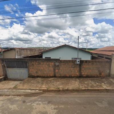 Casa em Presidente Olegário