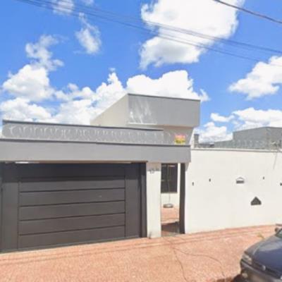 Casa em Uberlândia no bairro Grand Ville