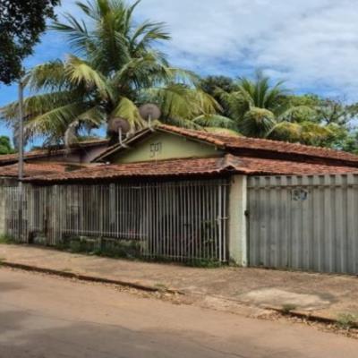 Casa em Unaí em área de 486,40m²