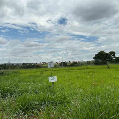 Chácara 29, Quadra 06, localizada na Rua G, no Chacreamento Espelho D’Água, em Abaeté/MG, com área total de 1.000,00 m², matrícula nº 29.133 do CRI de Abaeté/MG.