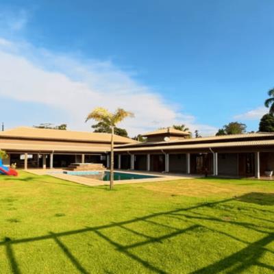 Chácara com 3.530,00m² A.T.