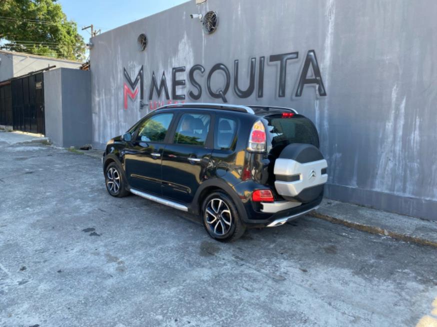 Foto ilustrativa 2 - CITROEN C3 AIRCROSS EXCLUSIVE 2012 – PRETA – FLEX