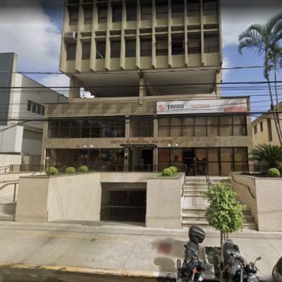 Conjunto nº 82 – Centro Empresarial Ana Costa – Santos