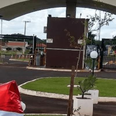 Direitos fiduciantes s/ Imóvel residencial c/ A.T 92,5000m²