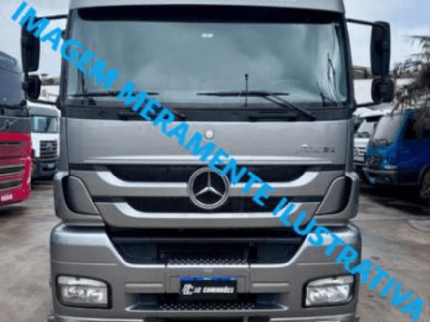 Foto ilustrativa 1 - Direitos sobre caminhão M.Benz/Axor 3344S6X4