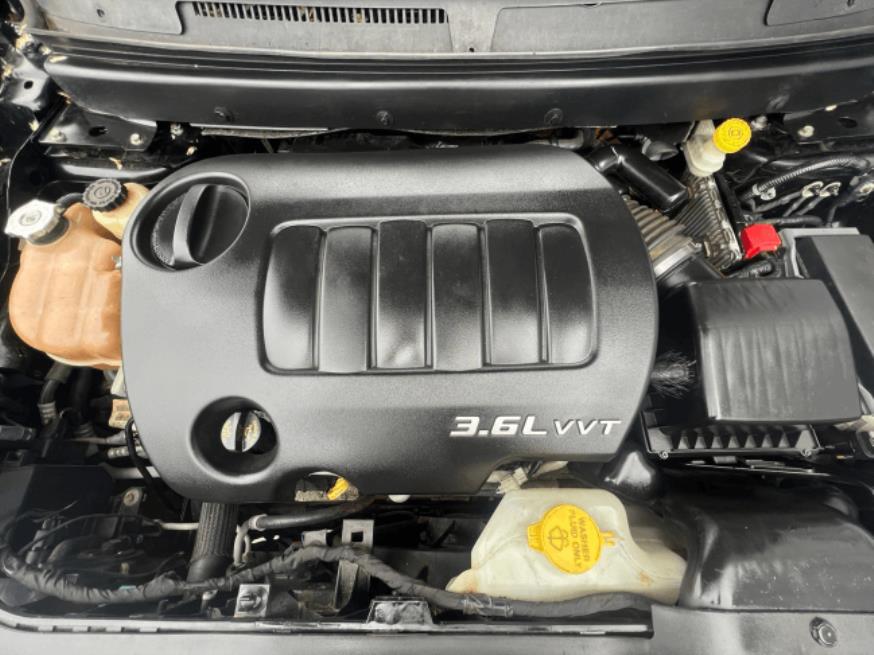 Foto ilustrativa 9 - DODGE JOURNEY RT 3.6 AT 2015 – PRETA – GASOLINA