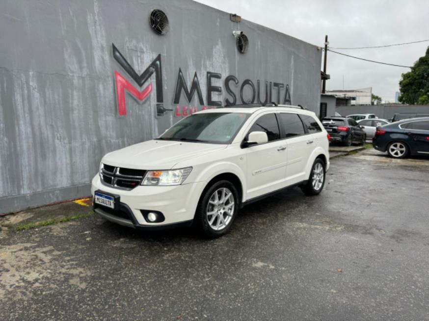 Foto ilustrativa 3 - DODGE JOURNEY RT 3.6 AT 2017 – BRANCA – GASOLINA