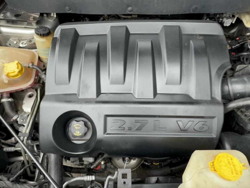 Foto ilustrativa 5 - DODGE JOURNEY SXT 2.7 BLINDADA 2010 – PRATA – GASOLINA