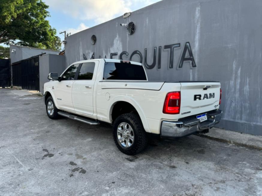 Foto ilustrativa 2 - DODGE RAM 2500 LARAIME 2020 BLINDADA – BRANCA – DIESEL