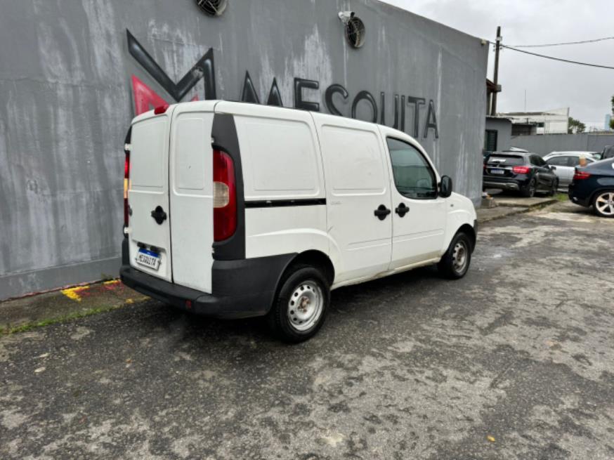 Foto ilustrativa 4 - FIAT DOBLO GARGO 1.4  2013 – BRANCA –  FLEX