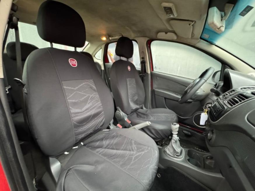 Foto ilustrativa 6 - FIAT GRAND SIENA ATTRACTIVE 2014 – VERMELHO – FLEX