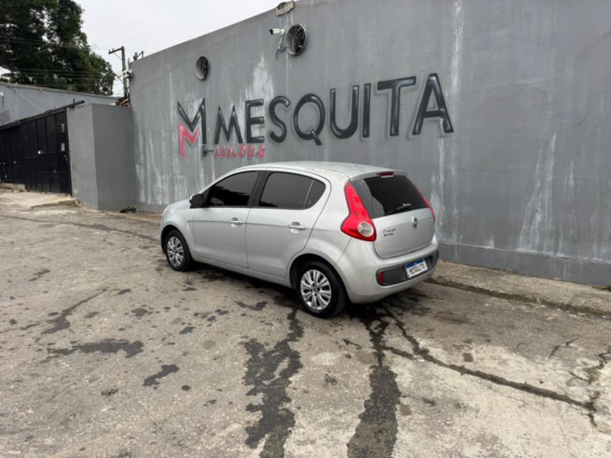 Foto ilustrativa 2 - FIAT PALIO ATTRACTIVE 2015 – PRATA – FLEX