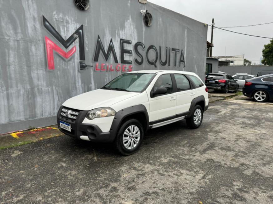 Foto ilustrativa 2 - FIAT PALIO WEKEEND ADVENTURE 1.8 2012 – BRANCA – FLEX