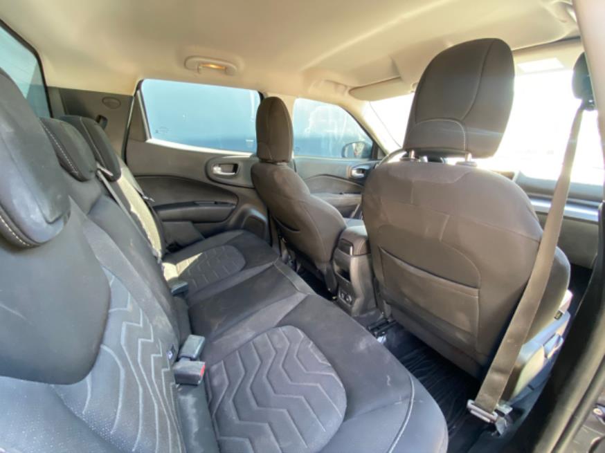 Foto ilustrativa 8 - FIAT TORO FREEDOM  1.3 T270 4X2 AT 2022 – CINZA – FLEX