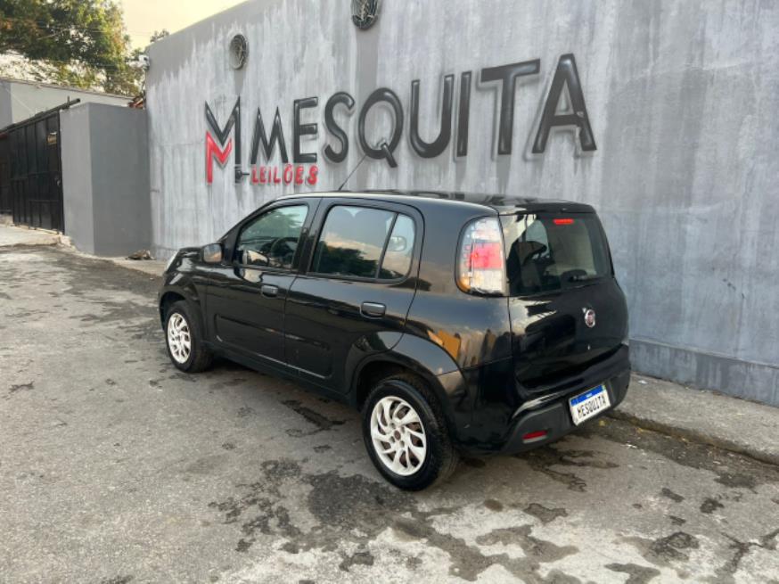 Foto ilustrativa 2 - FIAT UNO ATTRACTIVE 2015 – PRETA – FLEX