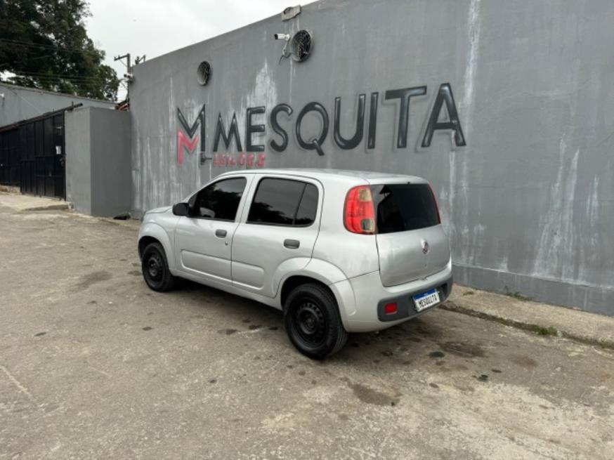 Foto ilustrativa 2 - FIAT UNO VIVACE 1.0 2014 – PRATA – FLEX