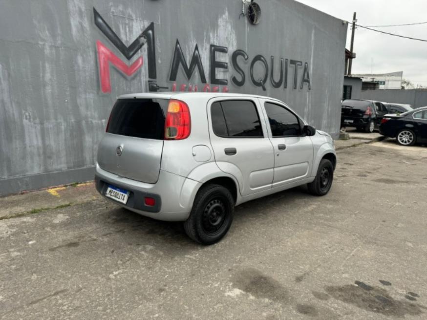 Foto ilustrativa 4 - FIAT UNO VIVACE 1.0 2014 – PRATA – FLEX