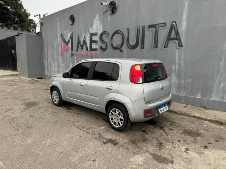 Foto ilustrativa 2 - FIAT UNO VIVACE 2014 – PRATA – FLEX