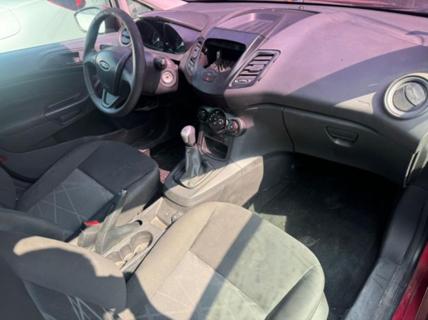 Foto ilustrativa 5 - FORD FIESTA 1.5 2014 – VERMELHO – FLEX