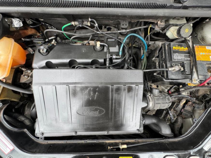 Foto ilustrativa 8 - FORD FIESTA SED 1.6 2010 – PRATA – FLEX