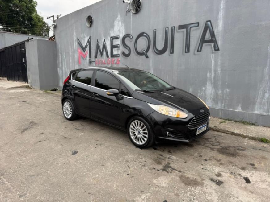 Foto ilustrativa 1 - FORD FIESTA TITANIUM 2015 – PRETO – FLEX